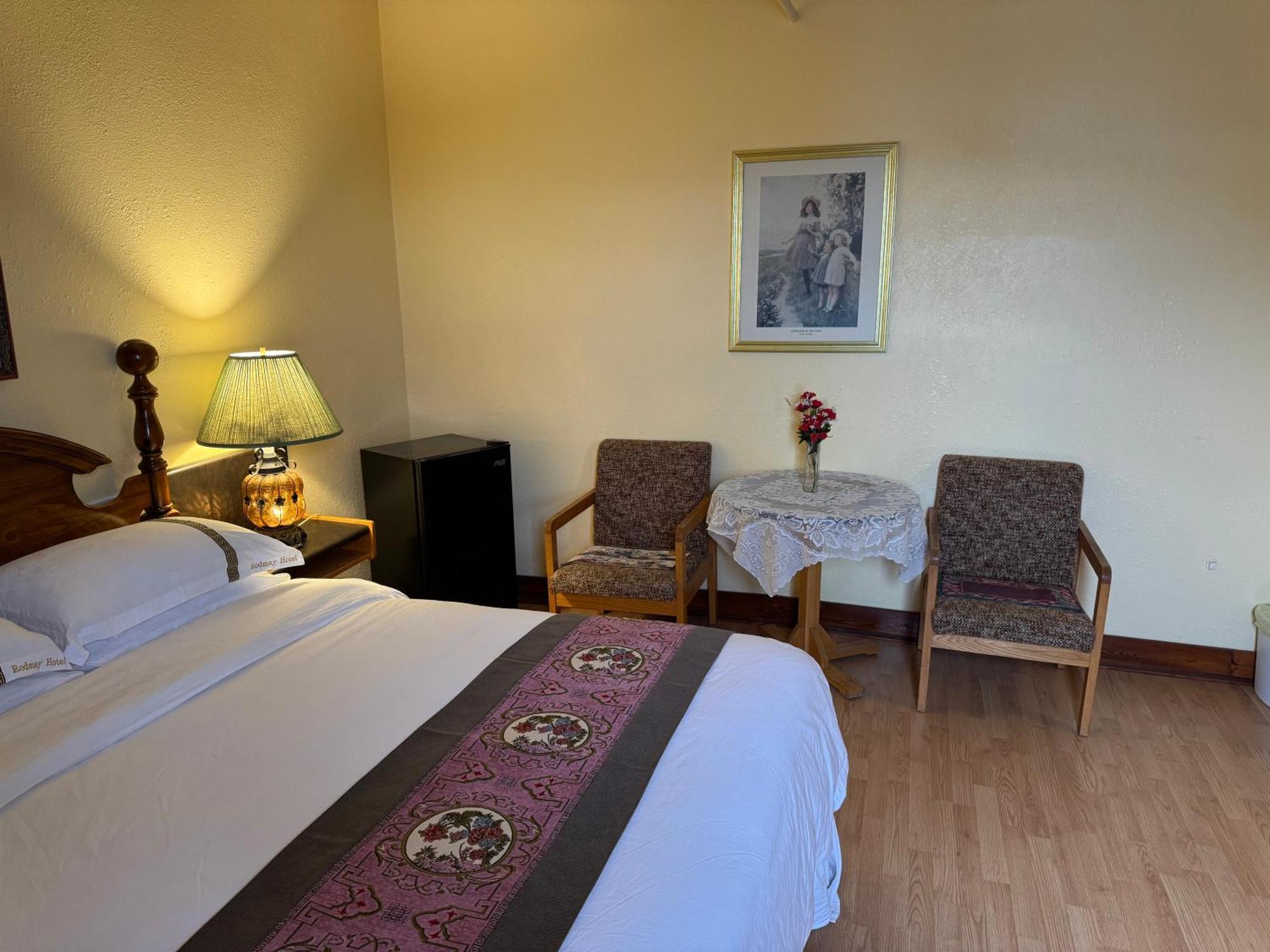 פאוול ריבר Rodmay Hotel מראה חיצוני תמונה